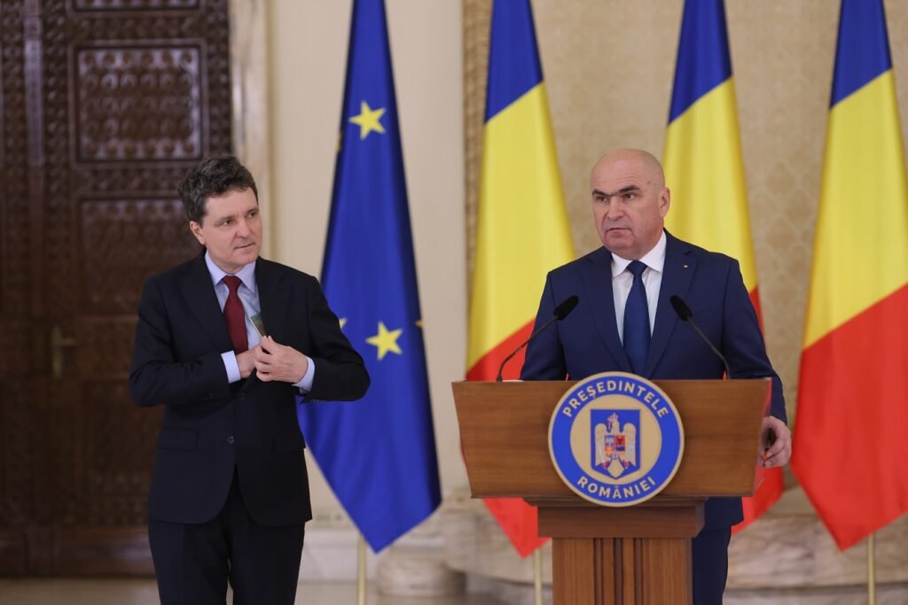 Bolojan nu are aceeași viziune cu Nicușor Dan despre șefii de servicii: Nu partidele sunt problema