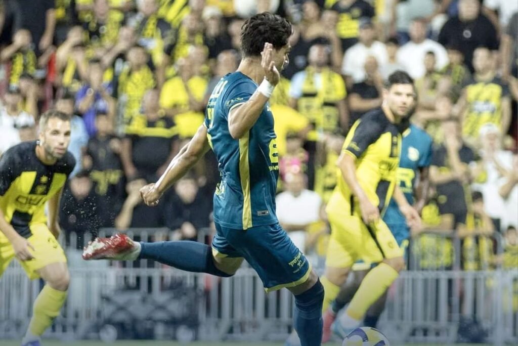 Cea mai stupidă din carieră! Incredibil cum s-a accidentat Antonio Sefer în Israel Cea mai stupidă din carieră! Incredibil cum s-a accidentat Antonio Sefer în Israel