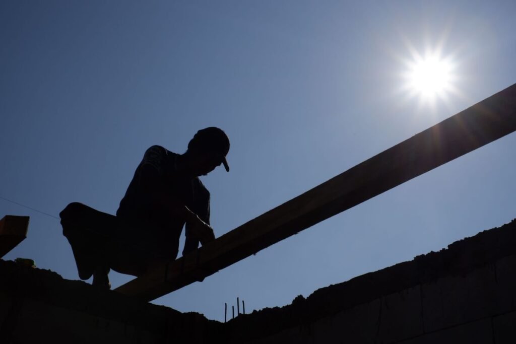 Doljul construiește cel mai mare parc industrial din sudul țării Doljul construiește cel mai mare parc industrial din sudul țării