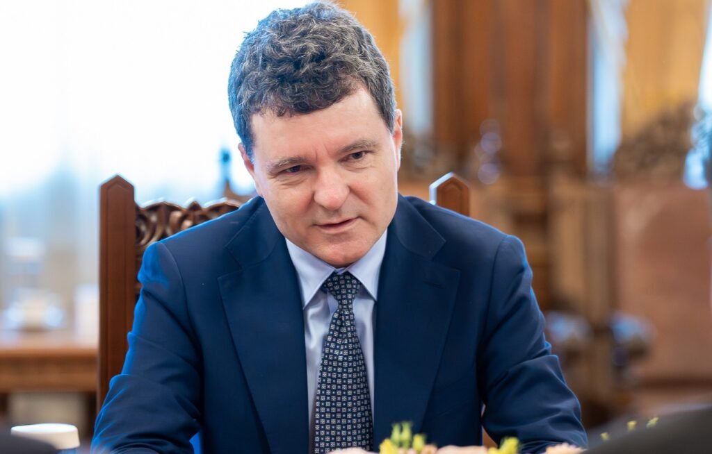 Nicușor Dan: Nu se pune problema de alegeri anticipate. Ce spune despre creșterea AUR la 40%