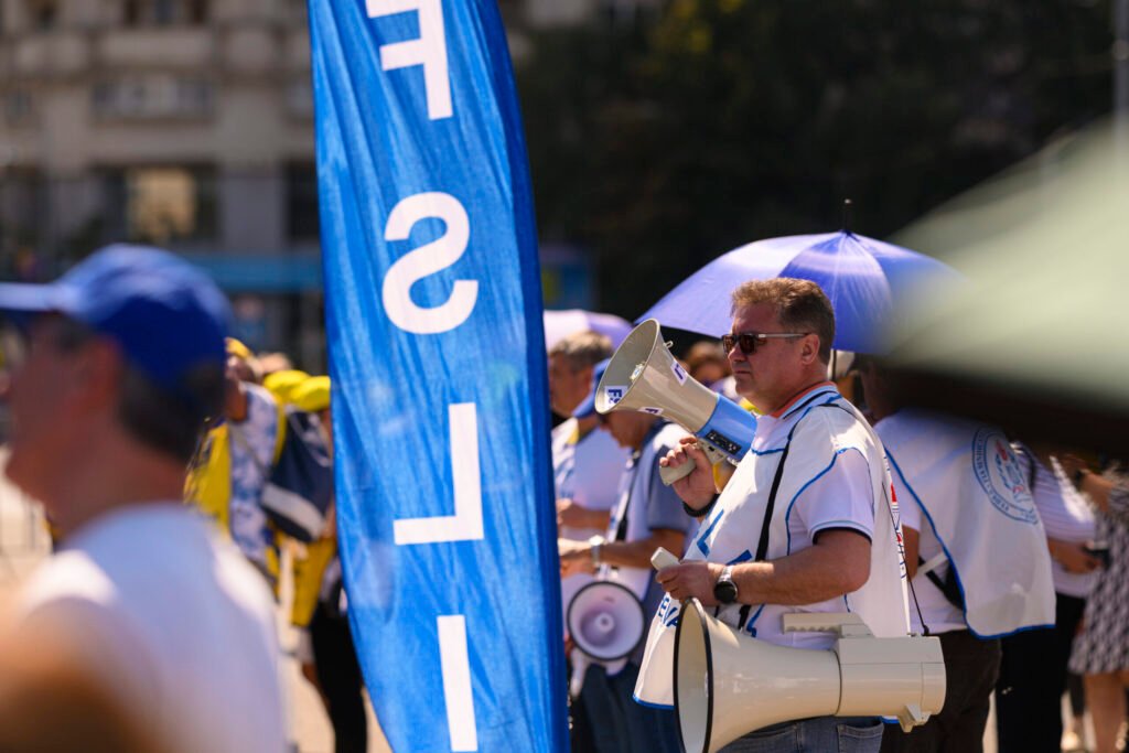 Profesorii din România pregătesc un nou marș pentru Educație între Guvern și Cotroceni, luni, 8 septembrie. Care este programul marșului