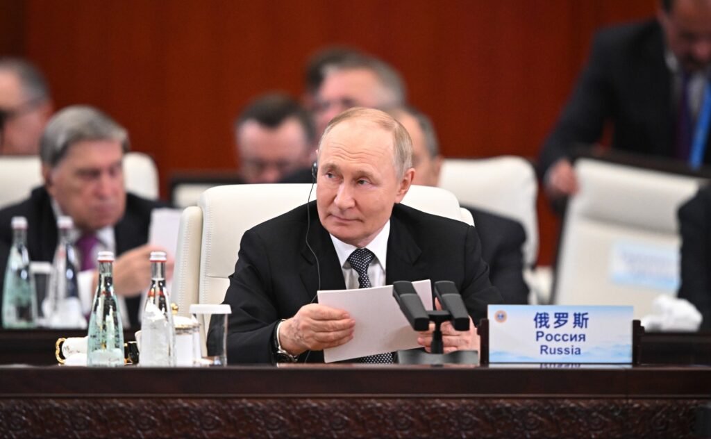 Putin, zi de lucru de 14 ore la Tianjin Putin, zi de lucru de 14 ore la Tianjin