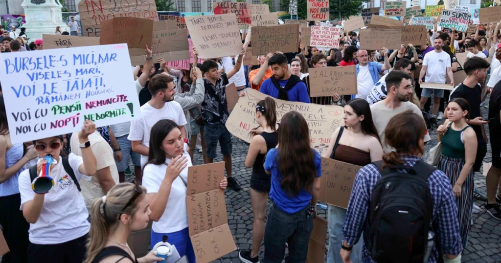 Studenții pregătesc un nou protest față de măsurile de austeritate ale guvernului Bolojan: „Ne-am săturat să nu fim consultați”