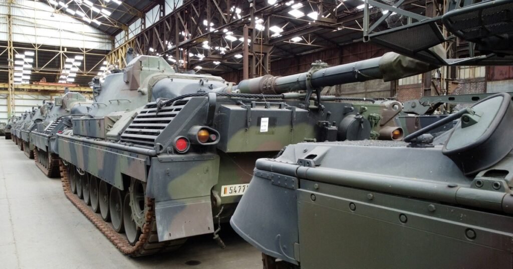 Tancuri sau tractoare, dilema viitorului buget UE. Vicepreședinte român al PE: „Ce fac tractoarele dacă vin tancurile peste noi?” Tancuri sau tractoare, dilema viitorului buget UE. Vicepreședinte român al PE: „Ce fac tractoarele dacă vin tancurile peste noi?”