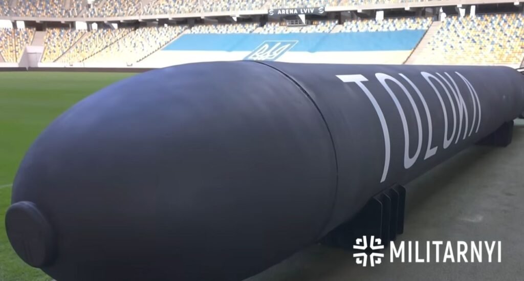 Ucraina prezintă oficial drona subacvatică TOLOKA - poate lovi ținte aflate la 2.000 km (Video)