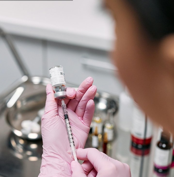 Vaccinul împotriva zonei zoster poate reduce riscul de infarct și AVC Vaccinul împotriva zonei zoster poate reduce riscul de infarct și AVC