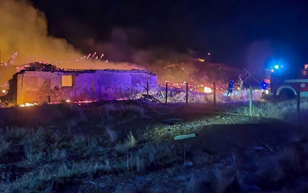 Ziua 1310 Dronele navale paralizează terminalele petroliere rusești de la Marea Neagră. Ucraina a distrus avioane AN-26, stații radar și un bombardier Su-34. De ce s-a răzgândit Trump legat de Rusia Ziua 1310 Dronele navale paralizează terminalele petroliere rusești de la Marea Neagră. Ucraina a distrus avioane AN-26, stații radar și un bombardier Su-34. De ce s-a răzgândit Trump legat de Rusia