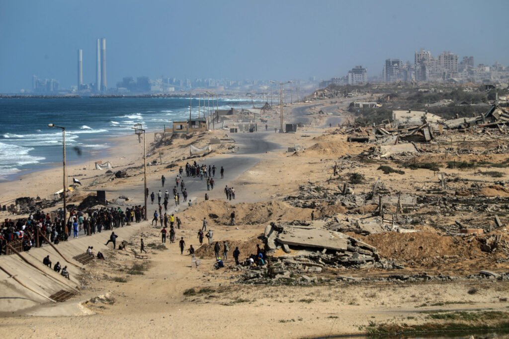 600 de camioane cu ajutoare vor intra zilnic în Gaza, potrivit noului plan de pace 600 de camioane cu ajutoare vor intra zilnic în Gaza, potrivit noului plan de pace
