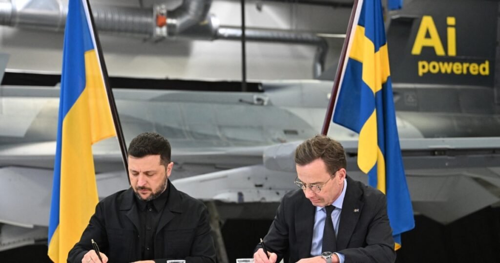 Acord Suedia-Ucraina. Stockholmul va furniza Kievului până la 150 de avioane de vânătoare Gripen Acord Suedia-Ucraina. Stockholmul va furniza Kievului până la 150 de avioane de vânătoare Gripen