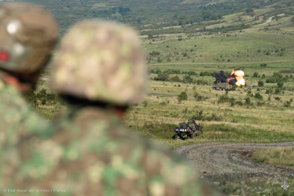 Armată voluntară pentru tineri