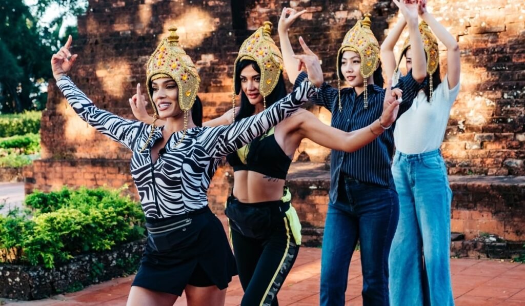 Asia Express 21 octombrie 2025. Concurenții devin dansatori tradiționali vietnamezi