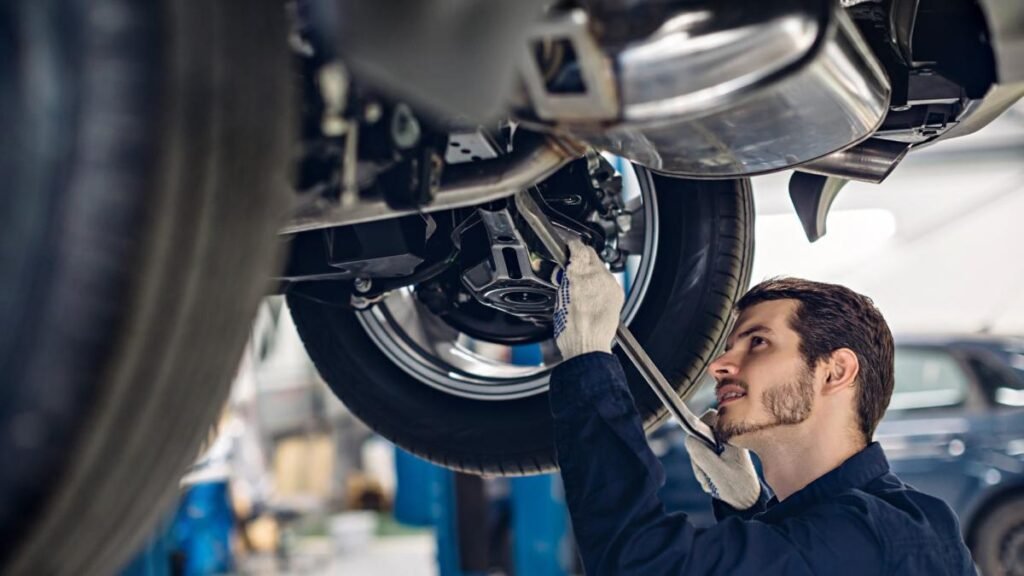 De ce trebuie să schimbi regulat uleiul la motor