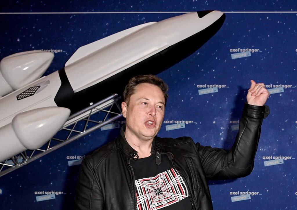 Elon Musk vrea un bonus de 1 trilion de dolari