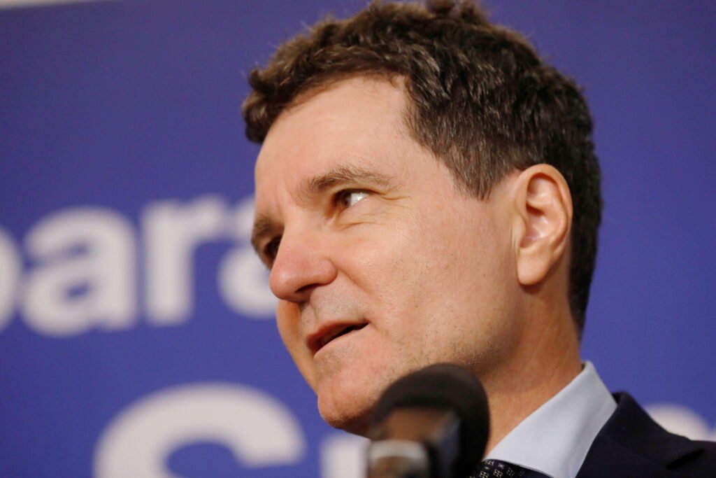 Interacțiunea cu oamenii, extrem de emoționantă Există multe categorii de persoane care nu sunt protejate corespunzător de statul român