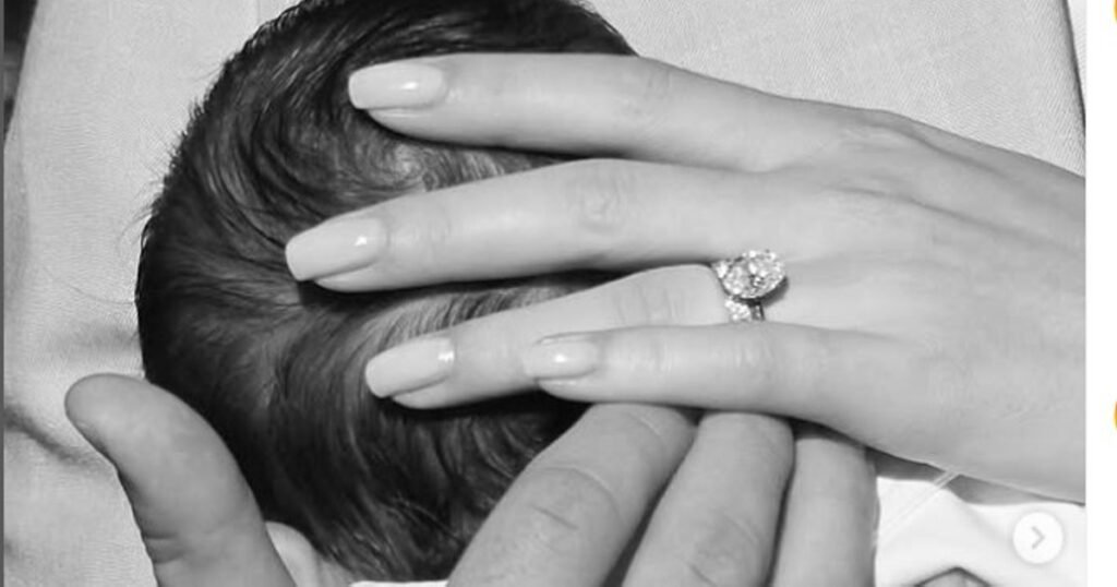 Ianis Hagi a dezvăluit numele copilului. Micuțul a fost botezat la 6 săptămâni de la naștere