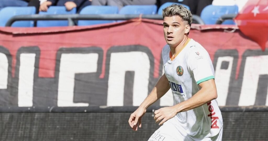 Ianis Hagi se simte ca peștele-n apă în prima ligă din Turcia. Diferențele față de Scoția