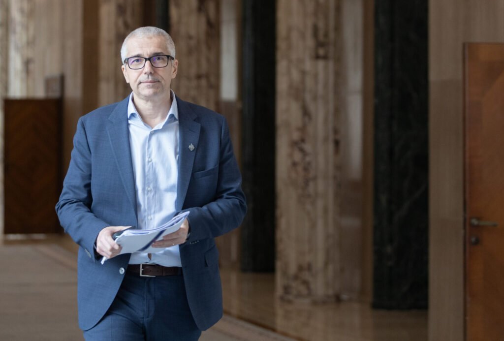 Impedimentul invocat anterior a dispărut