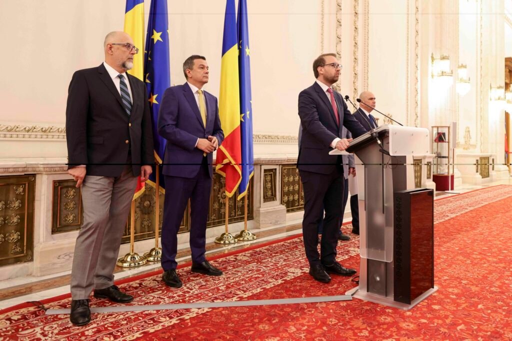 Încă o amânare în coaliție și un motiv de supărare pentru UDMR. Nicio decizie pe reforma administrației sau data alegerilor din București Încă o amânare în coaliție și un motiv de supărare pentru UDMR. Nicio decizie pe reforma administrației sau data alegerilor din București