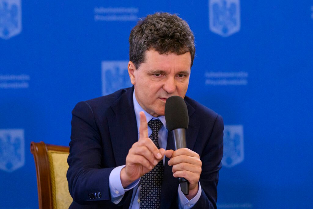 De ce nu au comunicat președintele și premierul despre operațiune de sabotaj a Rusiei în România Nicușor Dan va prezenta dosarul alegerilor prezidențiale din 2024 la reuniunea Comunității Politice Europene de la Copenhaga