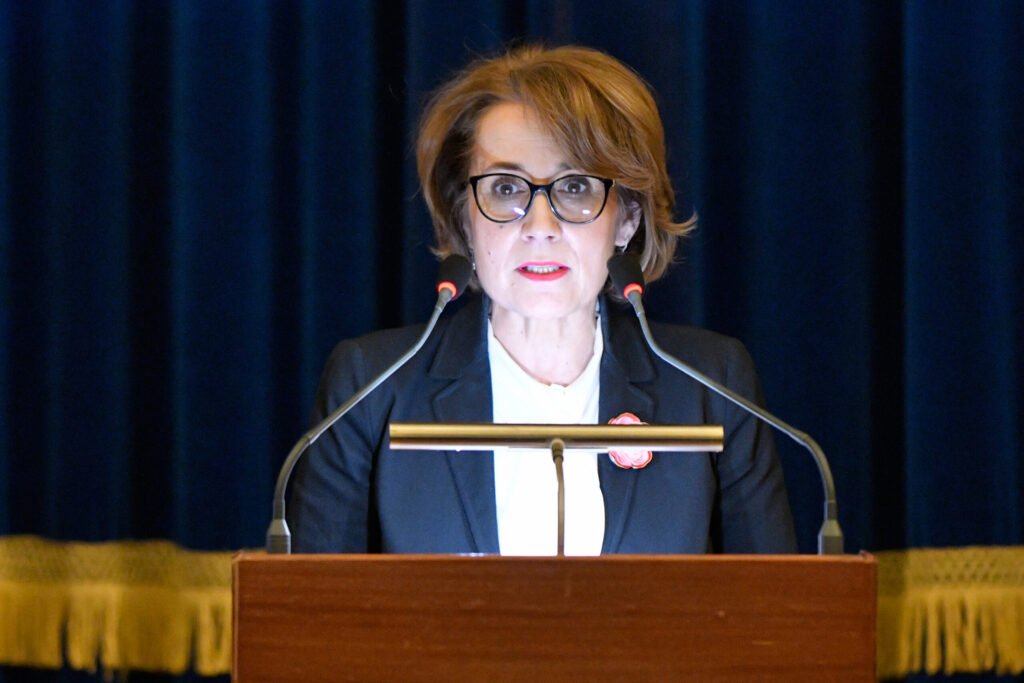 Siguranța copiilor în mediul online trebuie să devină o prioritate strategică