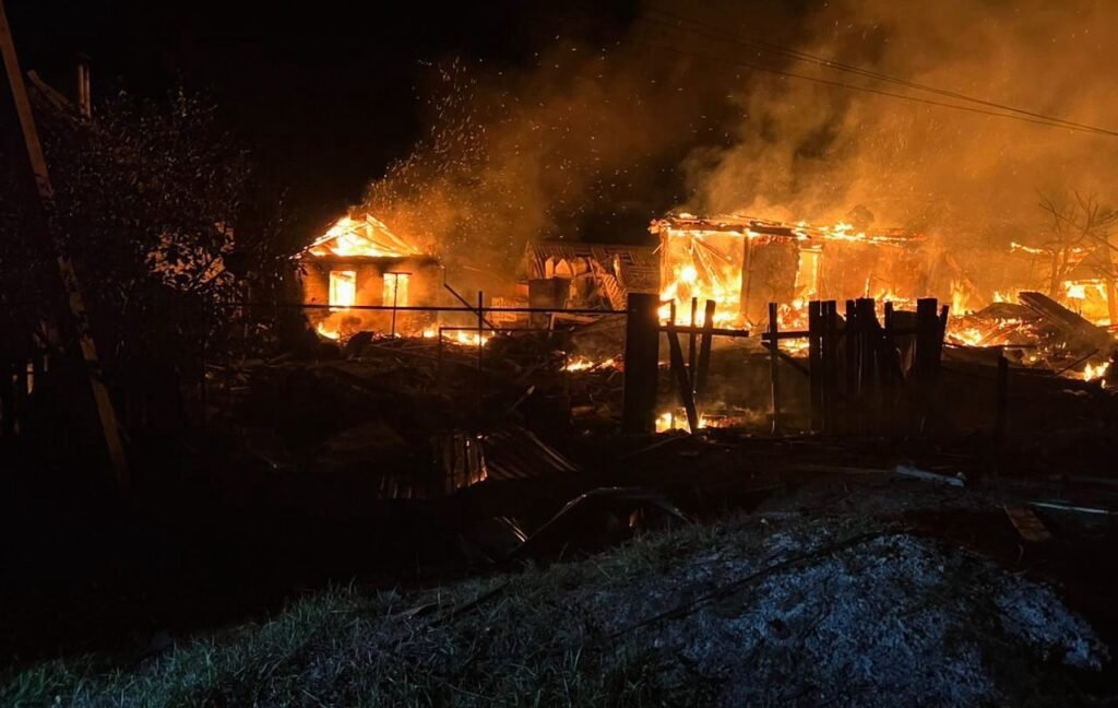 Ziua 1332 Când începe întâlnirea din Biroul Oval. Zelenski e gata să discute cu Putin. Atacuri în Krivoi Rog și în Crimeea (Foto & Video). Moscova propune tunelul Putin - Trump