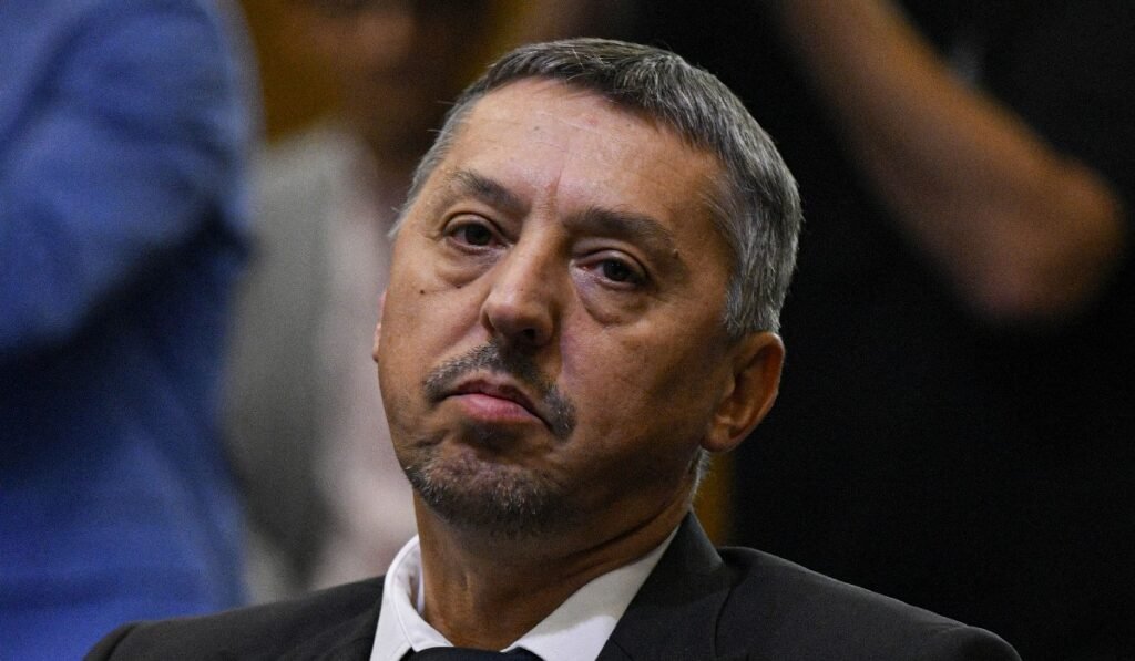 Ministrul Educatiei, Daniel David, asista la o conferinta de presa la care participa mai multi membri ai Guvernului, in Bucuresti, joi, 3 iulie 2025.