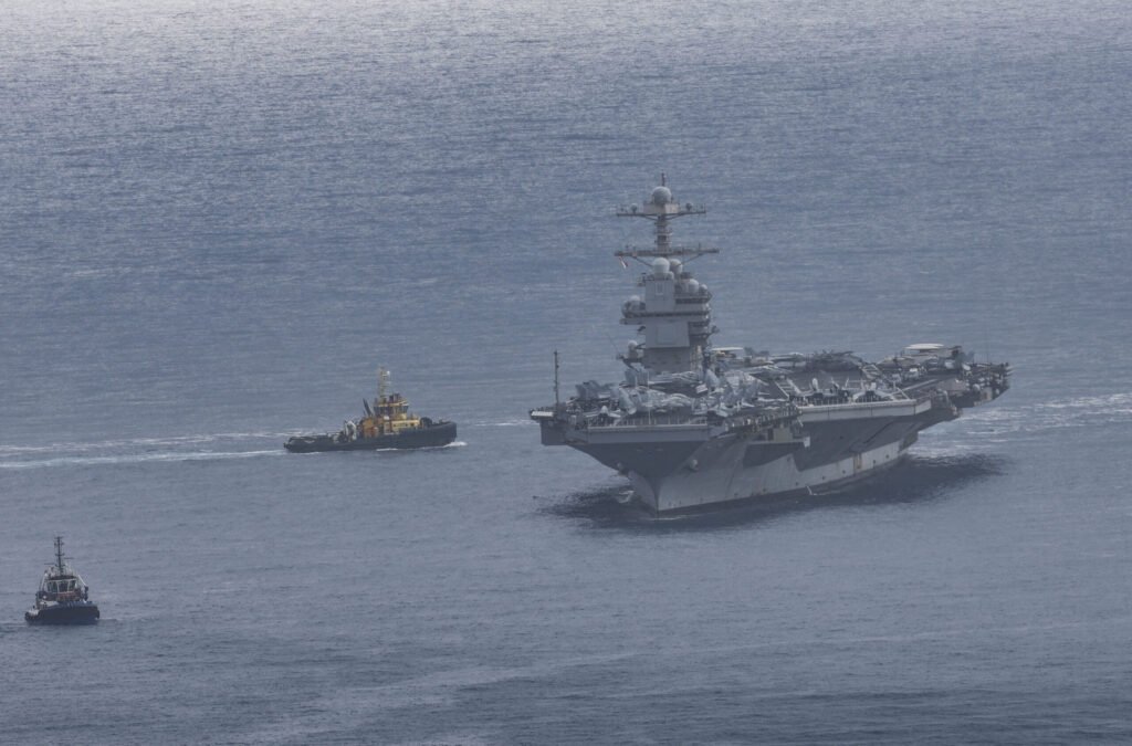 Secretarul Marinei SUA și-a dat demisia în plină blocadă navală împotriva Iranului