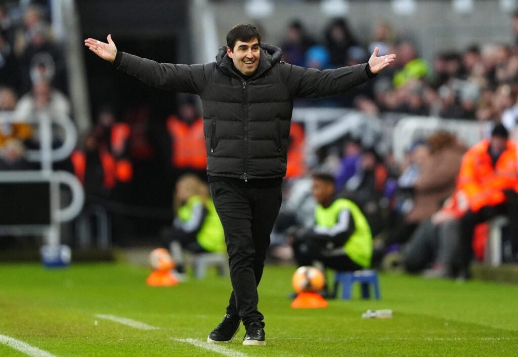 Liverpool a început negocierile cu Andoni Iraola. Antrenorul este favorit să-l înlocuiască pe Arne Slot Liverpool a început negocierile cu Andoni Iraola. Antrenorul este favorit să-l înlocuiască pe Arne Slot